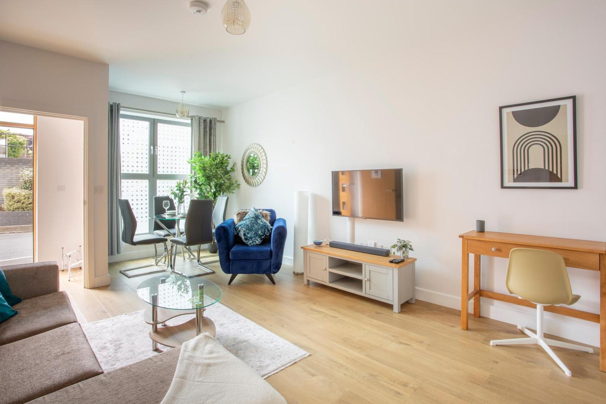 1 Bed Apartment - Redhill Central, Surrey, Gatwick #2 Luaran gambar